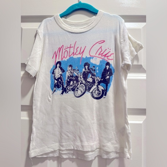 CHASER EUC Kids Sz 6 White Graphic “Motley Crue” T-Shirt - Picture 2 of 4